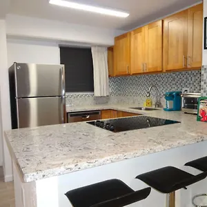  Apartment Waikiki 2br King/king Beds Newly Renovated